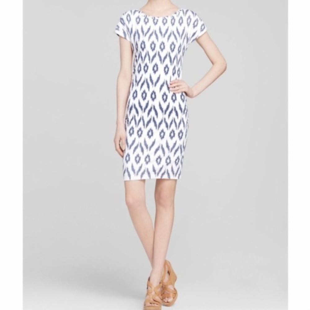 🪷5 for $25🪷  Anthro’s | Sundry blue ikat ruched t-shirt dress